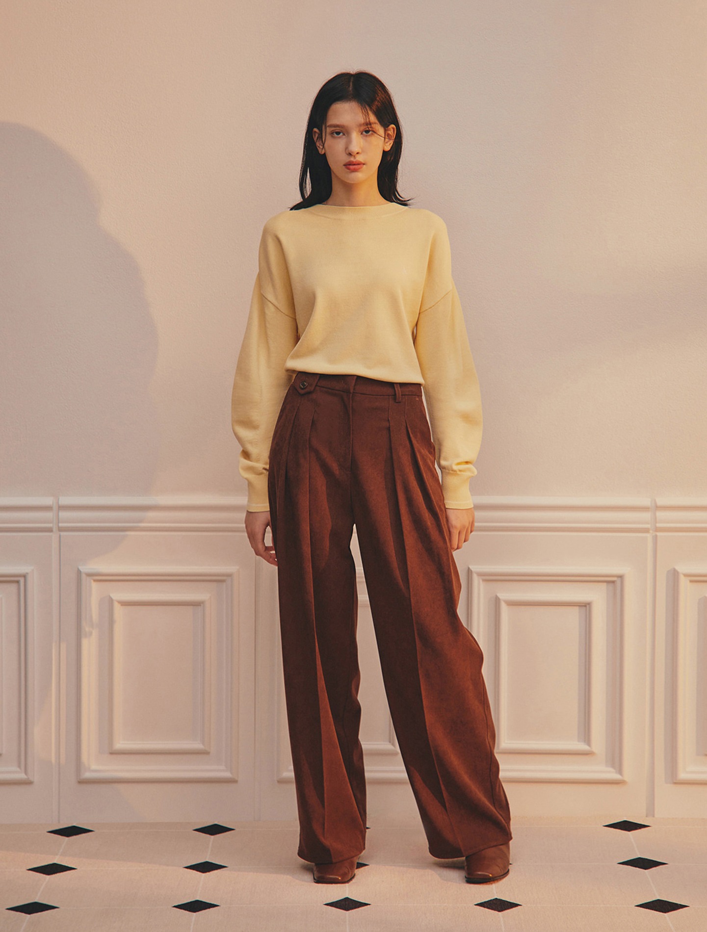Wide-Leg Twill Trousers (Brown)